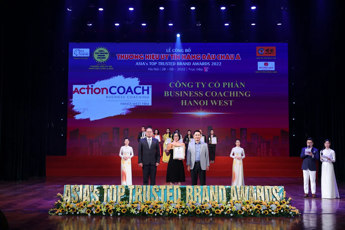 Giải thưởng “Thương hiệu Xuất sắc Châu Á – Asia Excellent Brands 2022”.