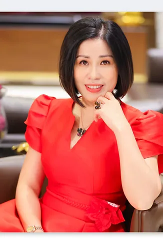 Nhà huấn luyện Nancy Ngô Thị Bích Quyên